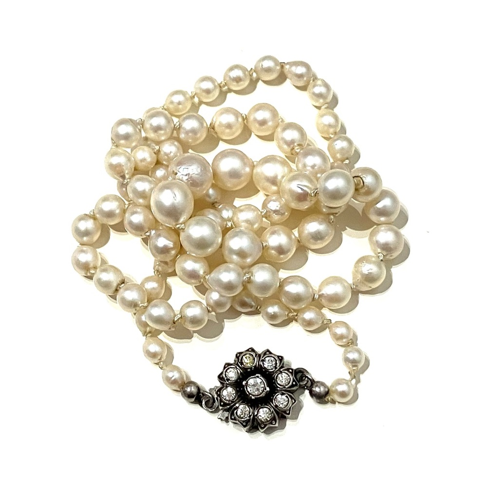 Vintage Natural Cream Pearls Graduated Necklace Silver Flower Clasp 19”